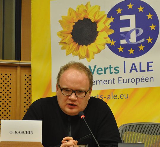 121205_Blogger_for_democracy_Kaschin